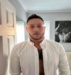 escorte gay granby|Lads List Gay Escort Directory UK